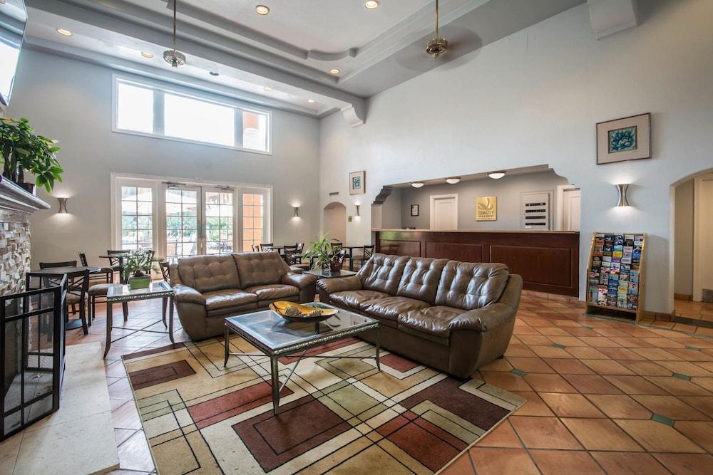 Quality Inn & Suites Jacksonville-Baymeadows Extérieur photo