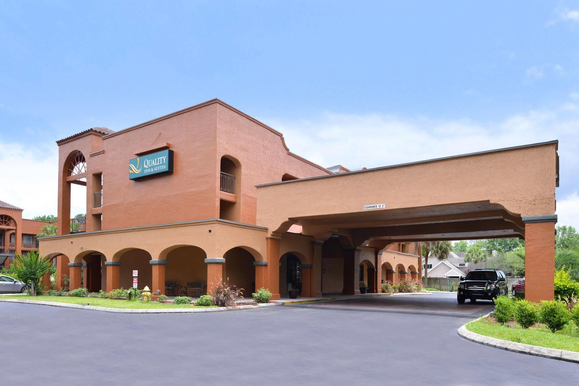Quality Inn & Suites Jacksonville-Baymeadows Extérieur photo